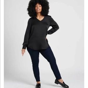 Universal Standard Eva Long Sleeve Satin blouse